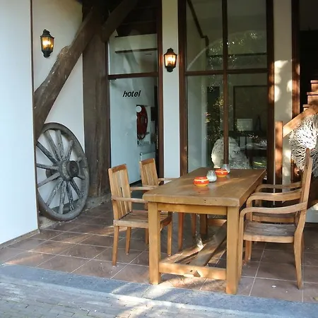 Holiday home Kasteel Schaloen *