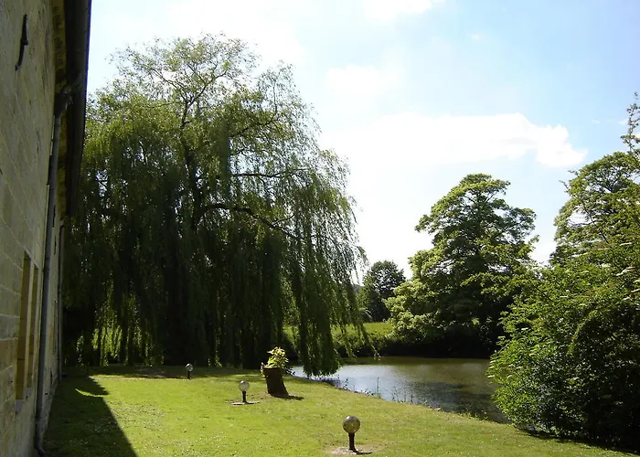 Kasteel Schaloen - & * Valkenburg aan de Geul