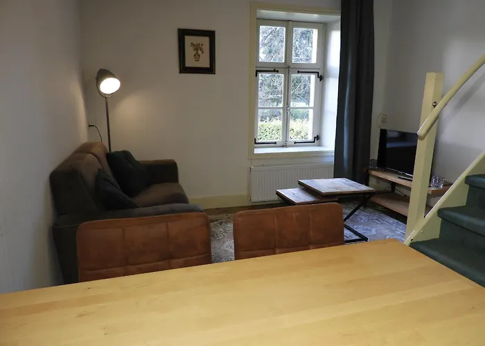 Holiday home Kasteel Schaloen - &