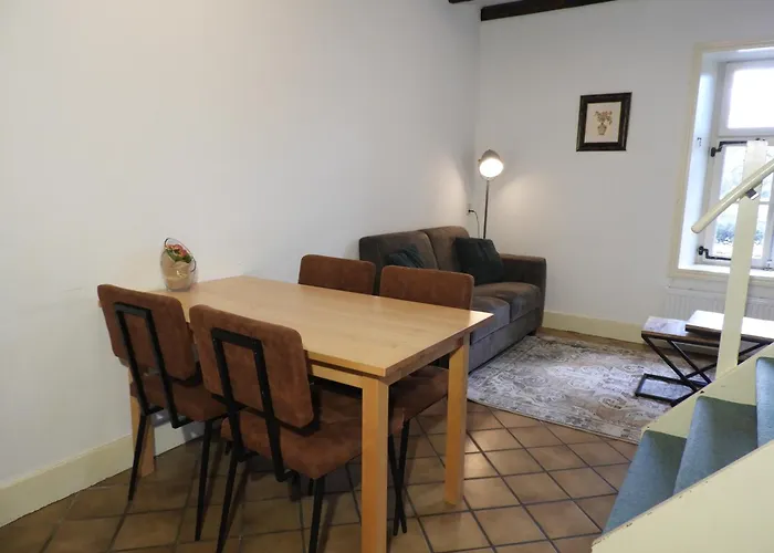 Kasteel Schaloen Vakantiehuis *