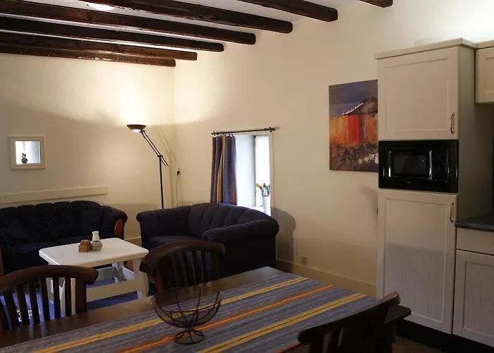 Kasteel Schaloen Vakantiehuis *