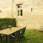 Kasteel Schaloen - & Hébergement de vacances Valkenburg aan de Geul