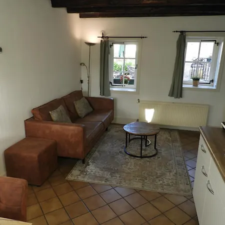 Holiday home Kasteel Schaloen - & - Gratis Parkeren *
