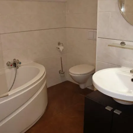 Tatil Evi Kasteel Schaloen