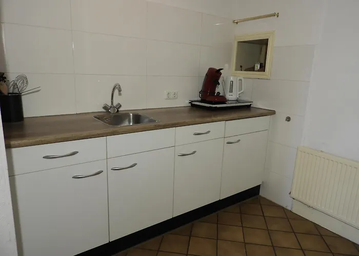 Kasteel Schaloen - & 펜션 *