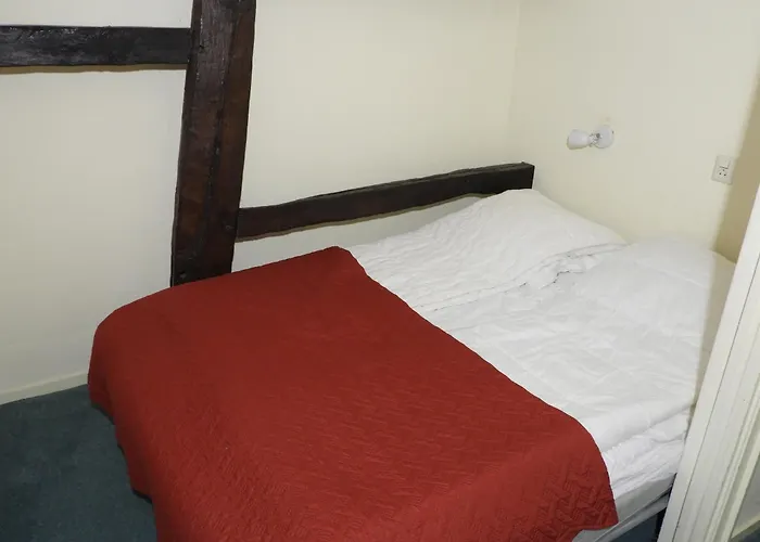 Holiday home Kasteel Schaloen - & Valkenburg aan de Geul