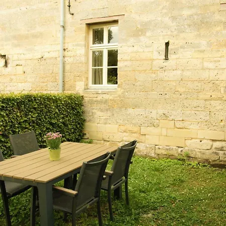 Kasteel Schaloen - & Nyaraló Valkenburg aan de Geul
